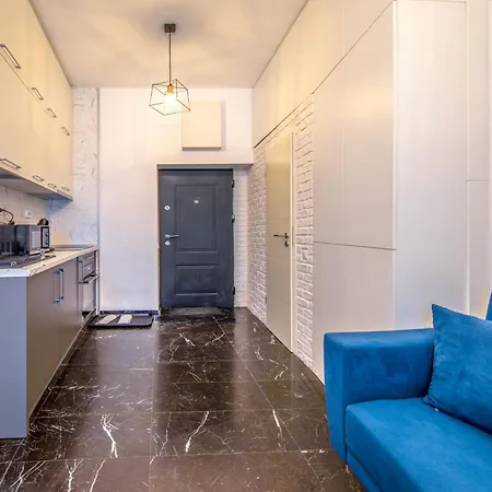 Trinoble Postavarului - Comfort In Old Town Apartment Brașov