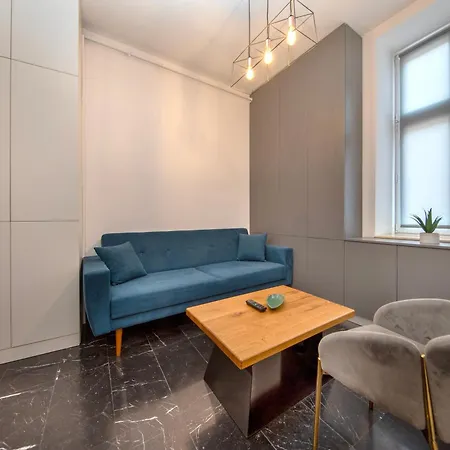 Trinoble Postavarului - Comfort In Old Town Apartment *